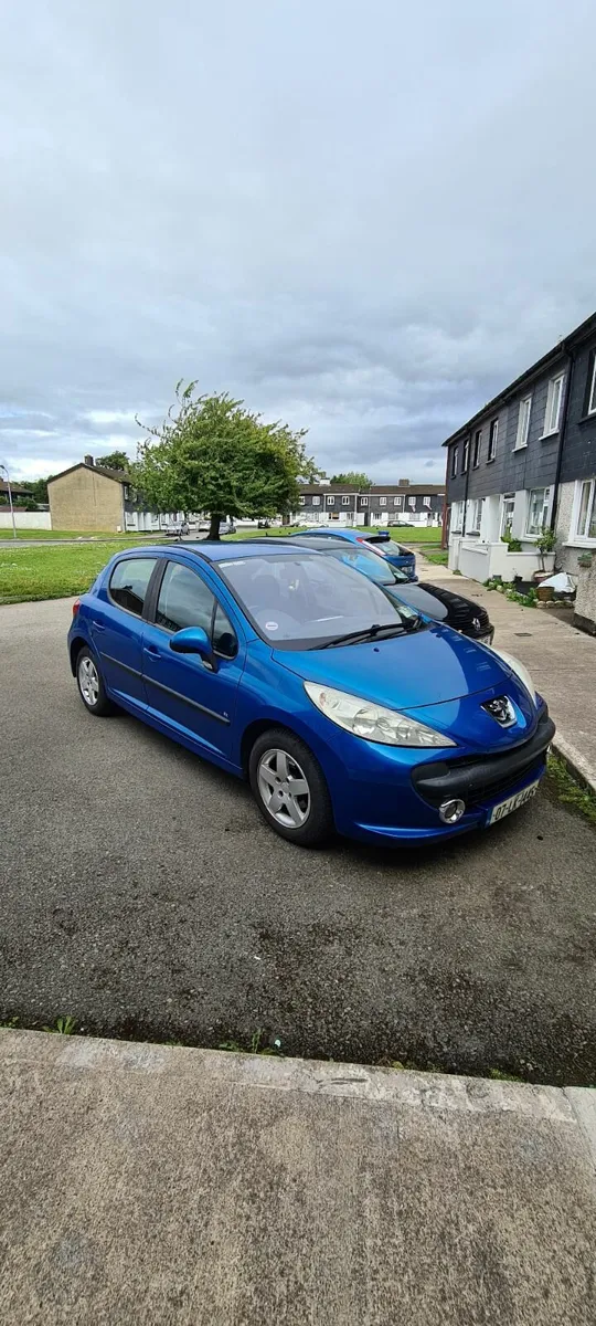 Peugeot 207 (2007) - Image 2
