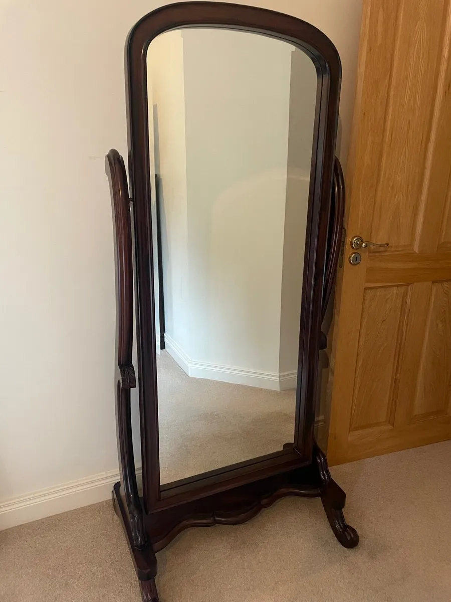 Bedroom range - Image 3