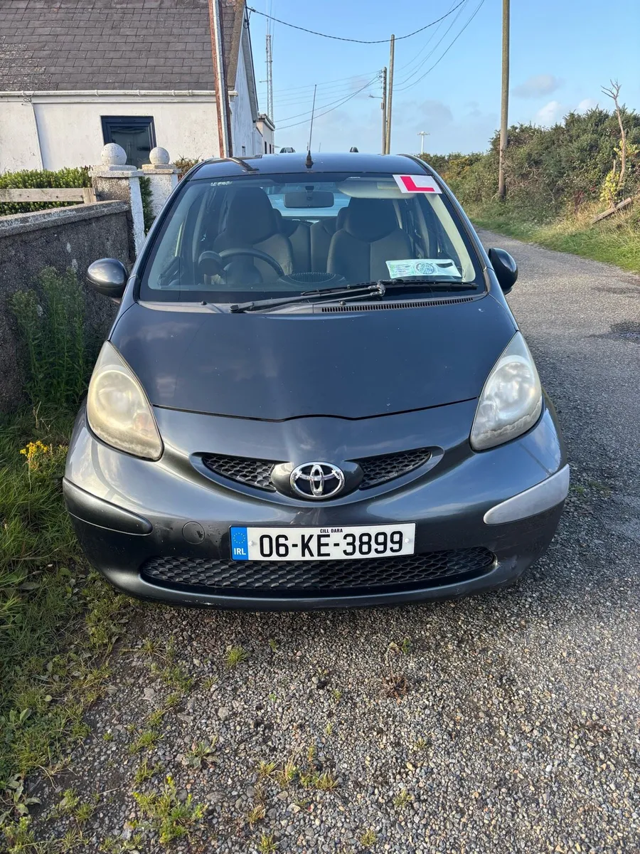 car - Image 1
