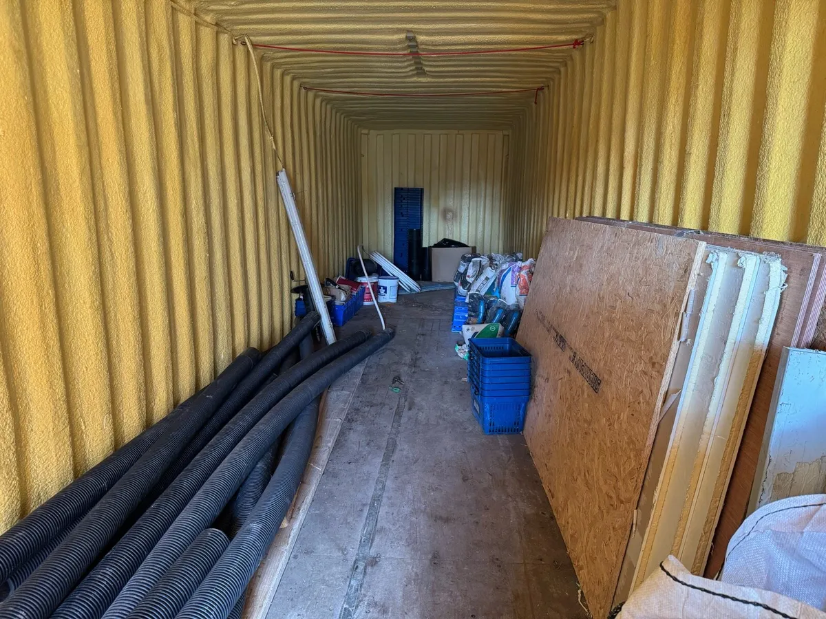 40ft Insulated Container - Image 1