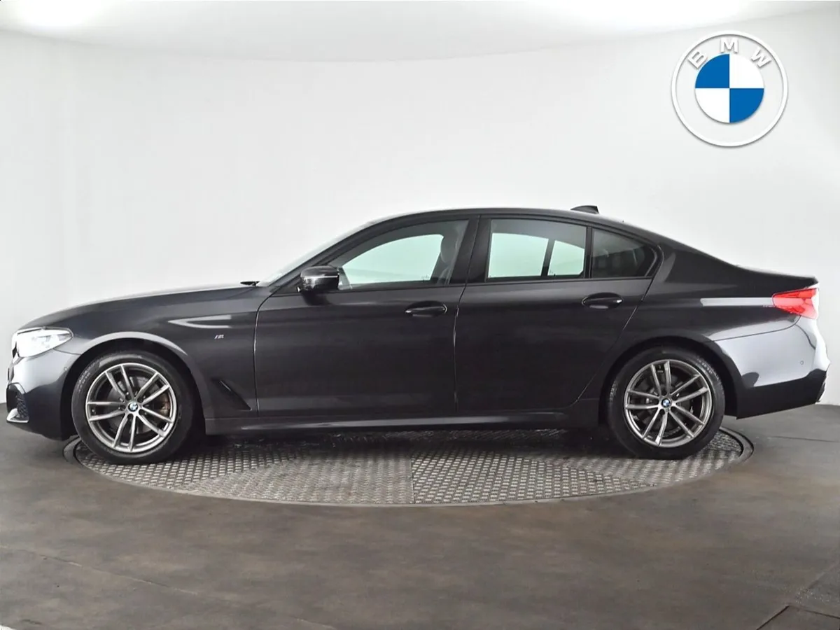 BMW 5 Series 520d M Sport Saloon - Image 3