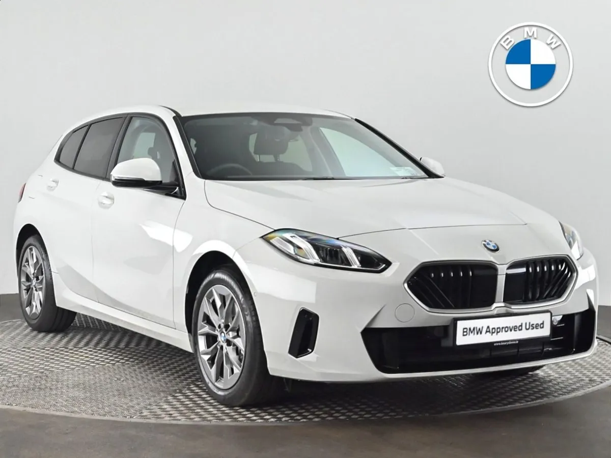 BMW 1 Series 120 Sport - Image 1