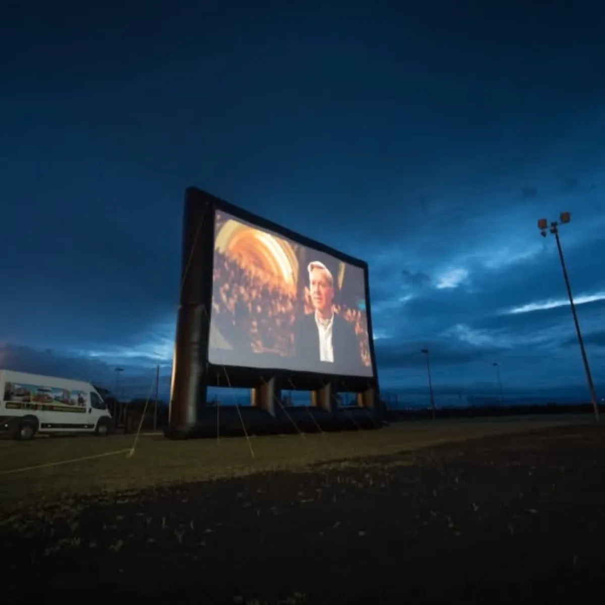 inflatable cinema screen - Image 2