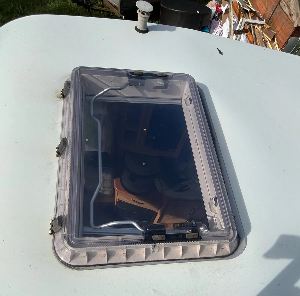 Caravan parts & windows, skylight - Image 1