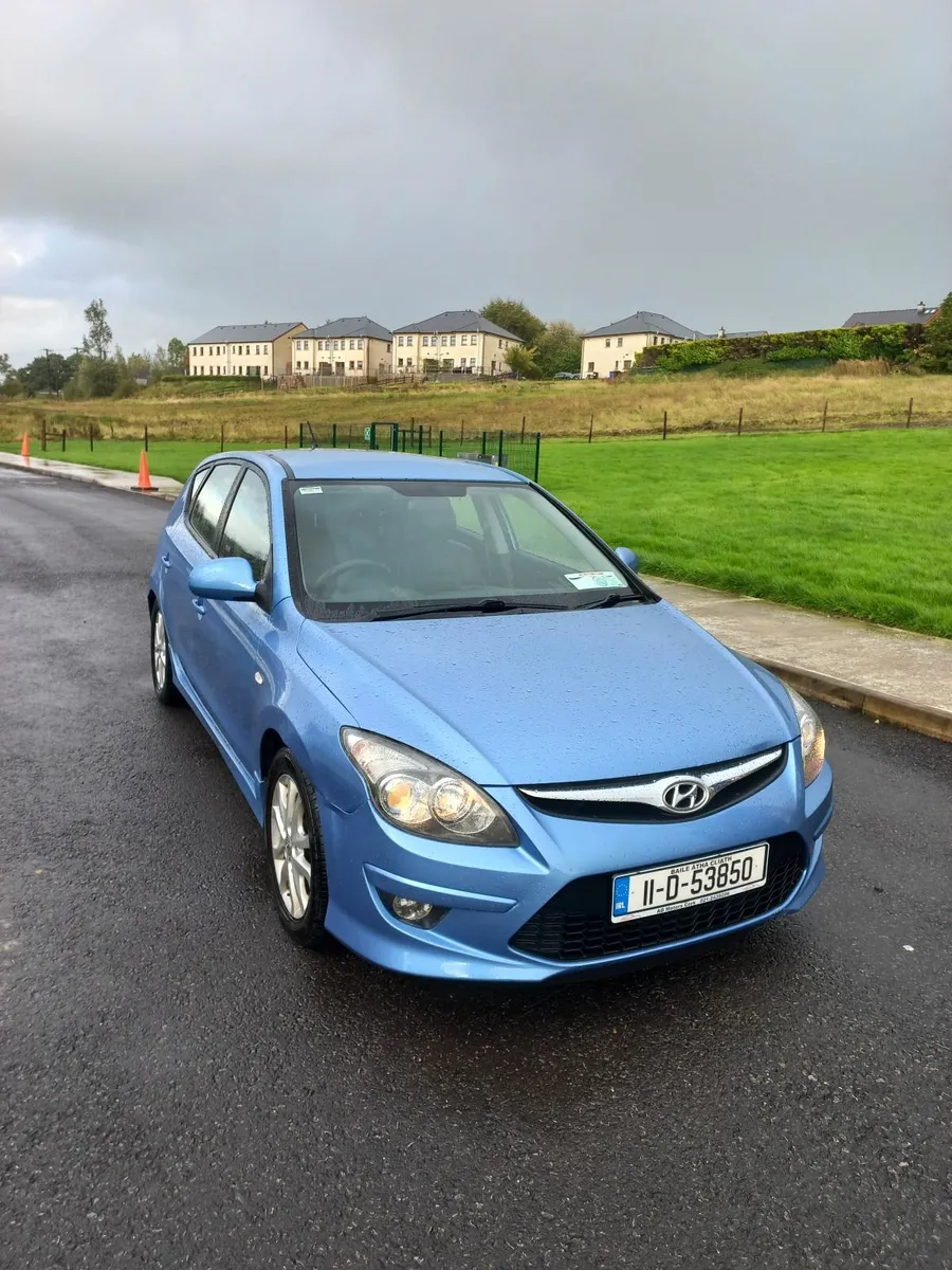 Hyundai i30 2011 - Image 1