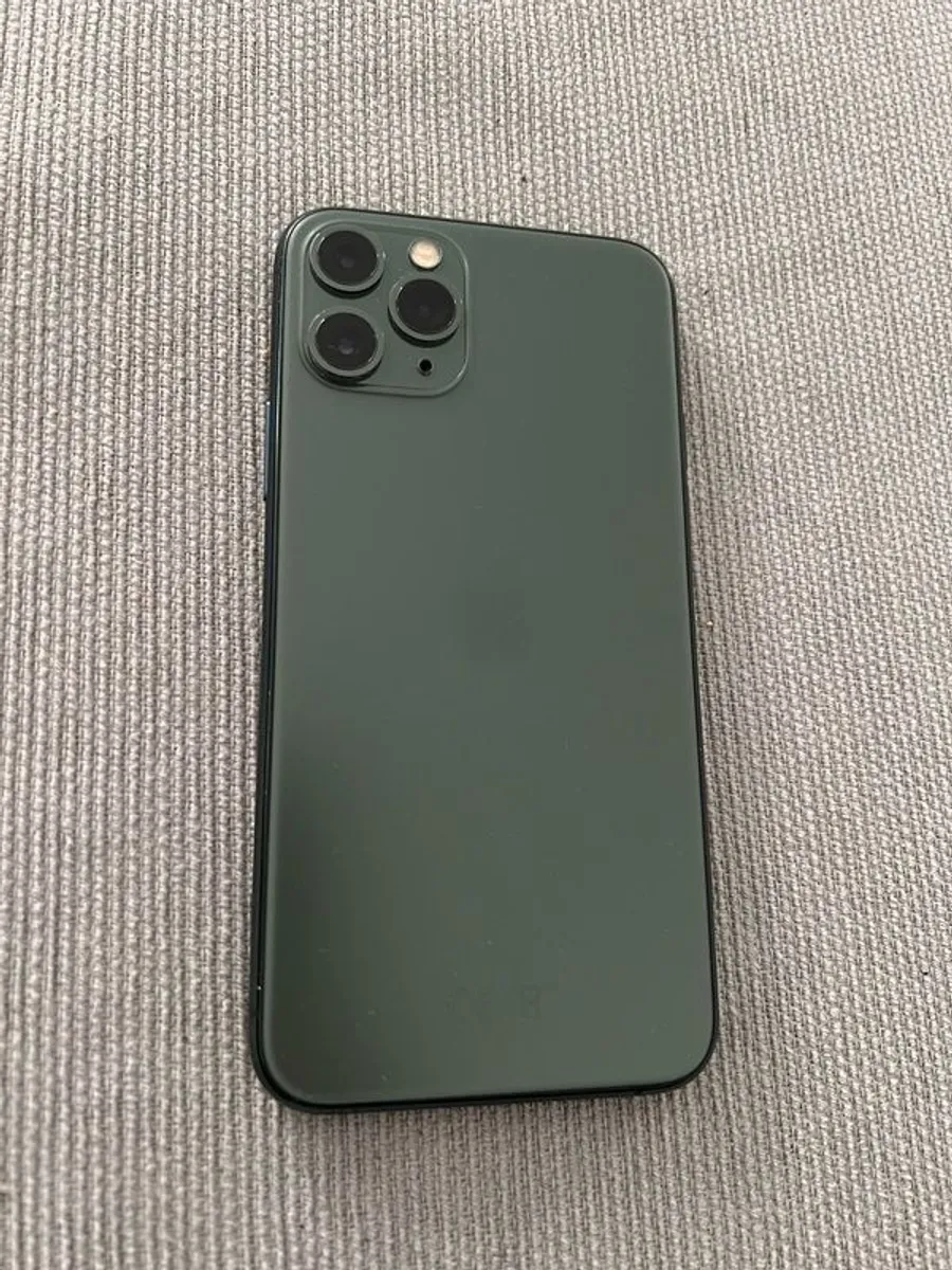 iPhone 11 Pro - Image 2
