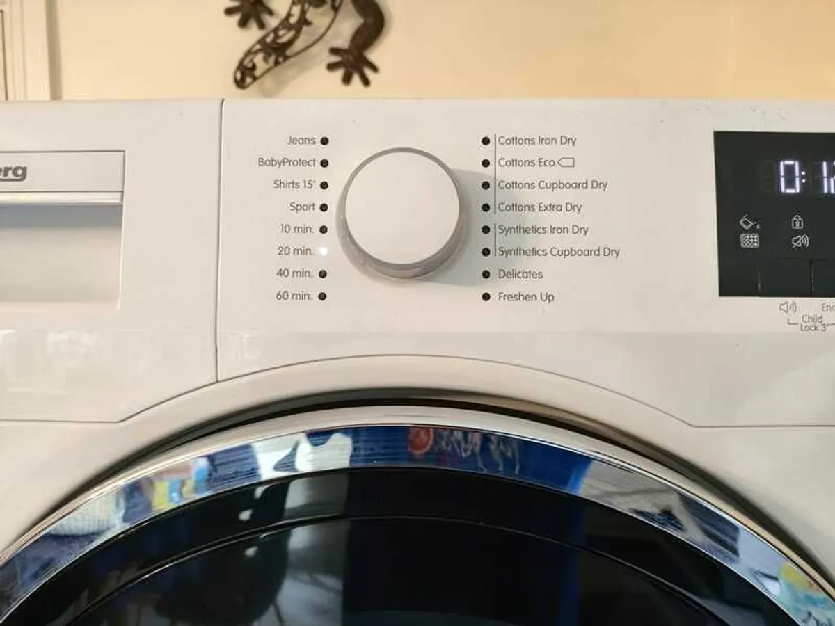 Bloomberg 10kg Condenser tumble dryer - Image 3