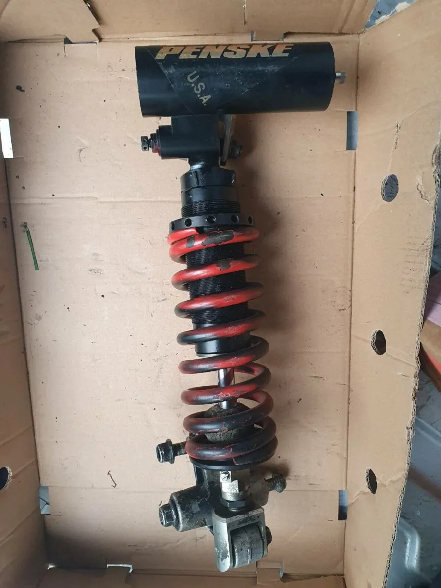 Breaking gsxr srad 750 600 - Image 1