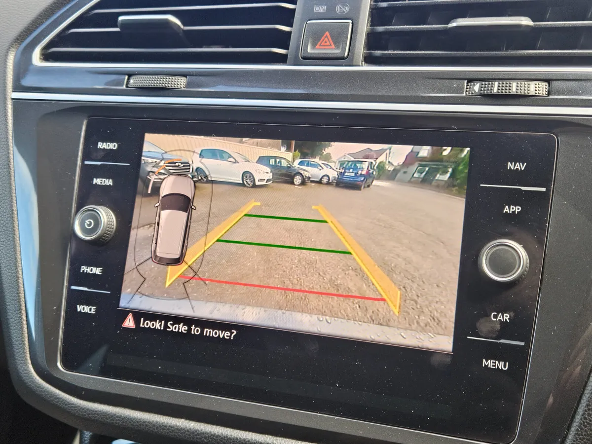 Volkswagen Tiguan 2018 R line - Image 4