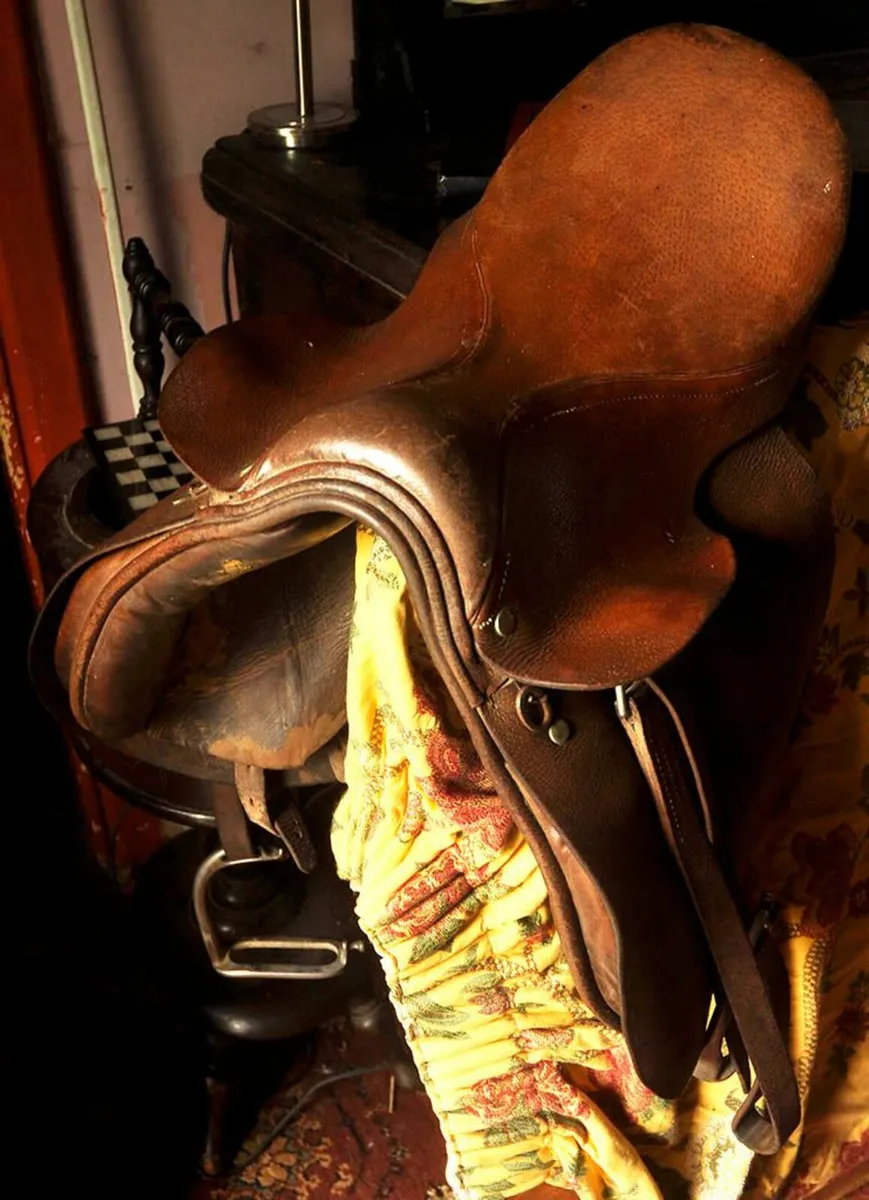 2 Vintage Leather Riding Saddles Equestrian - Image 3
