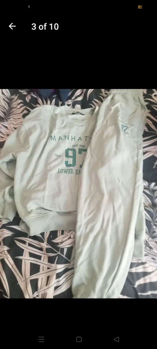 Ladies clothes and boots bundle size 10 and 5 - Image 3