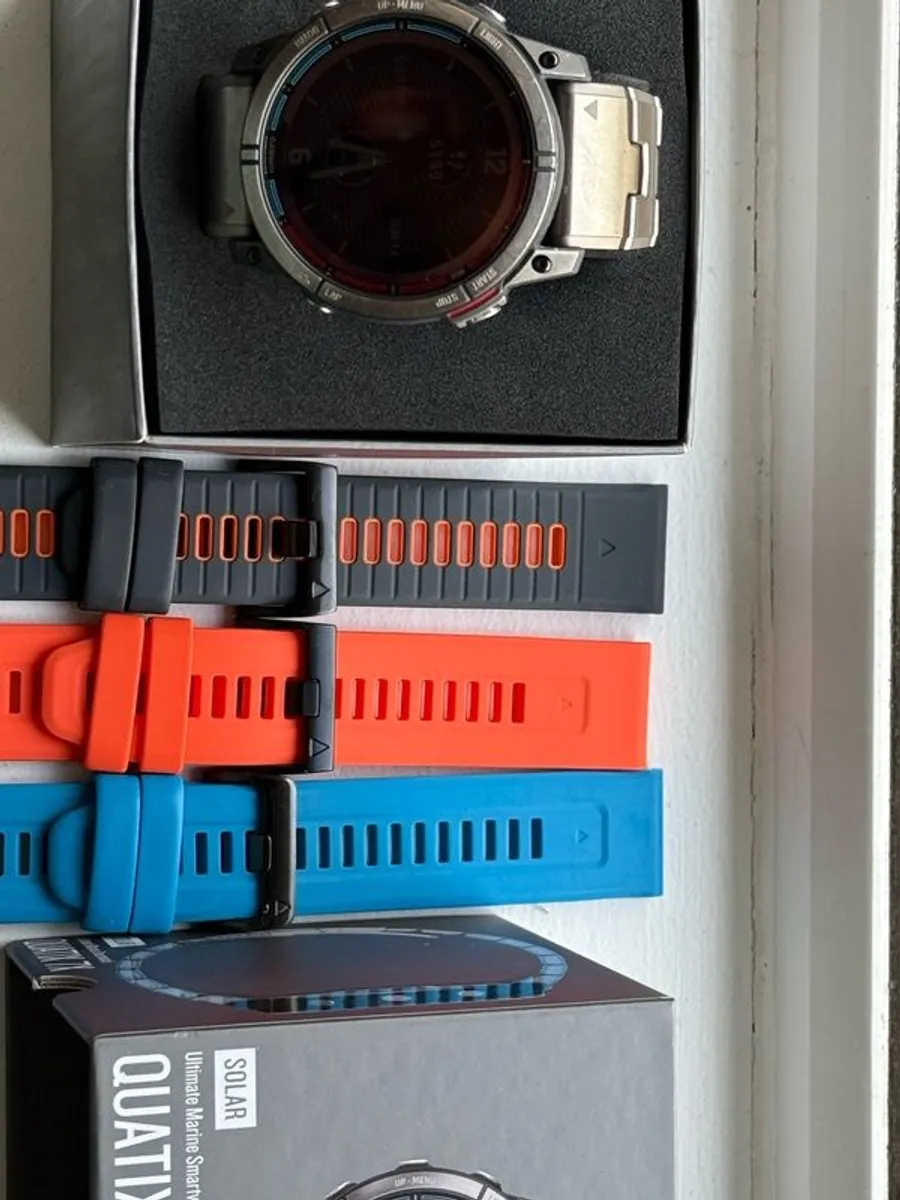 Garmin Quatix 7X smartwatch - Image 3