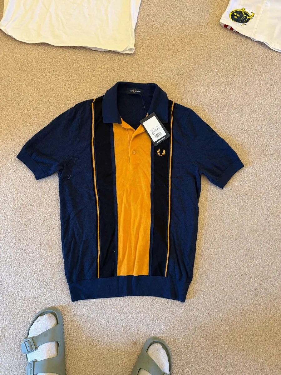 Fred Perry Polo Shirt - Medium - Image 1