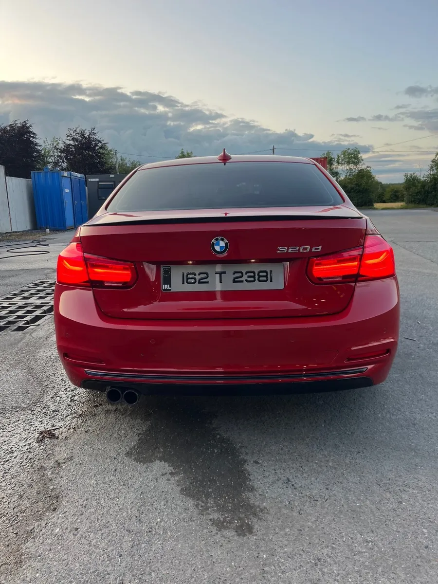 BMW 3-Series 2016 - Image 2