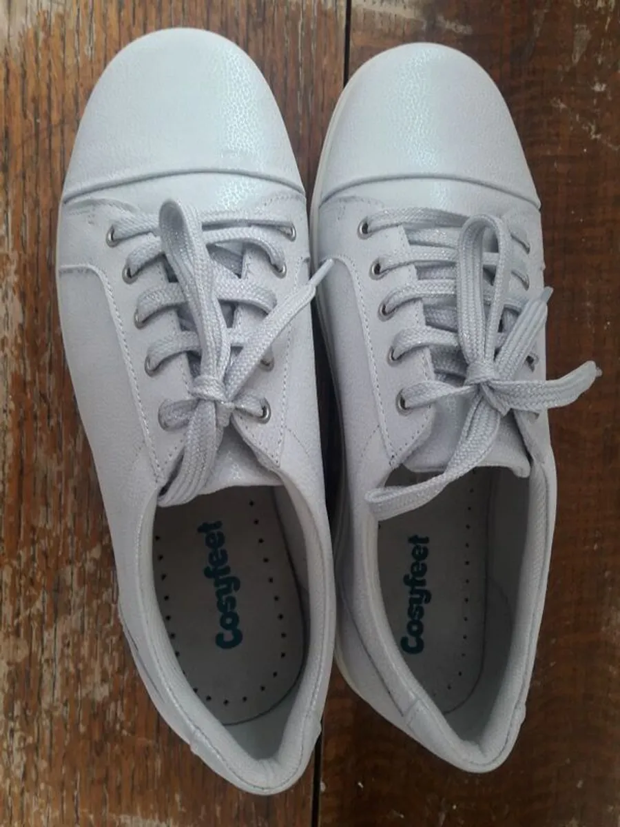 Cosyfeet Shoes - Image 2