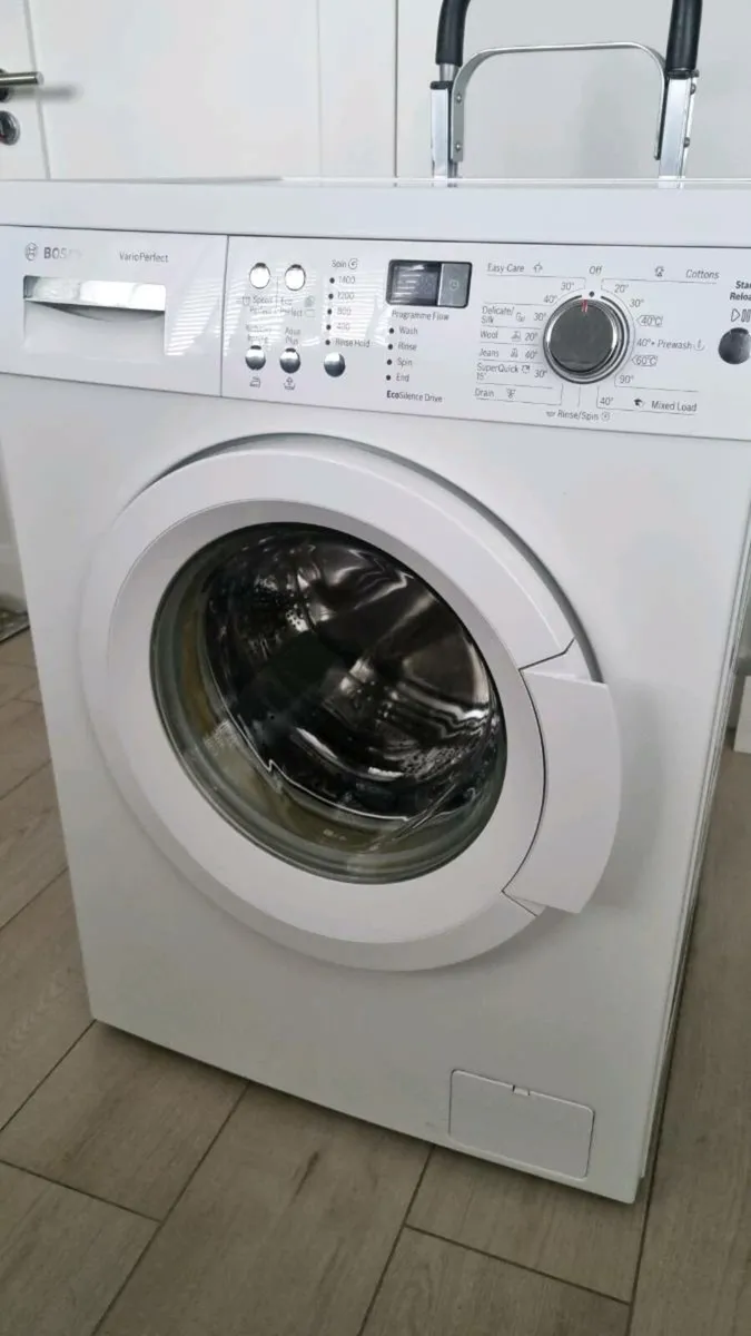 Bosch Washing Machine - Image 3