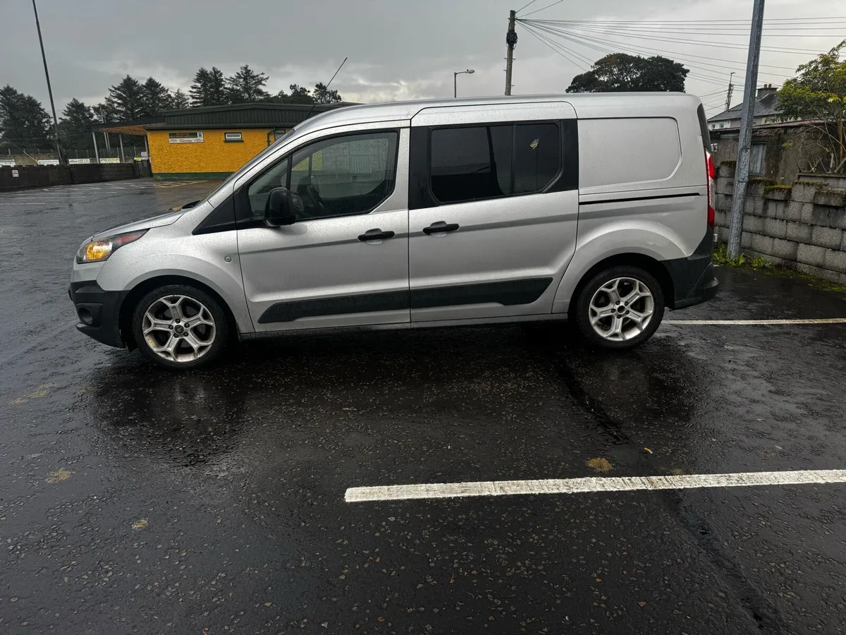 2017 Ford transit connect lwb - Image 4