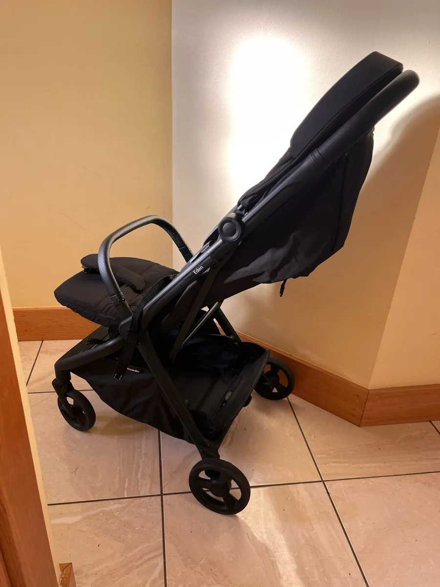 Compact Stroller for kids - Image 3