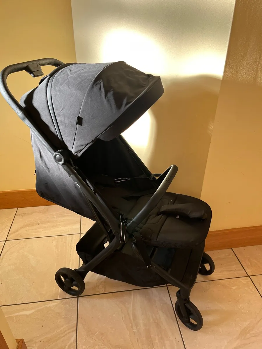 Compact Stroller for kids - Image 4