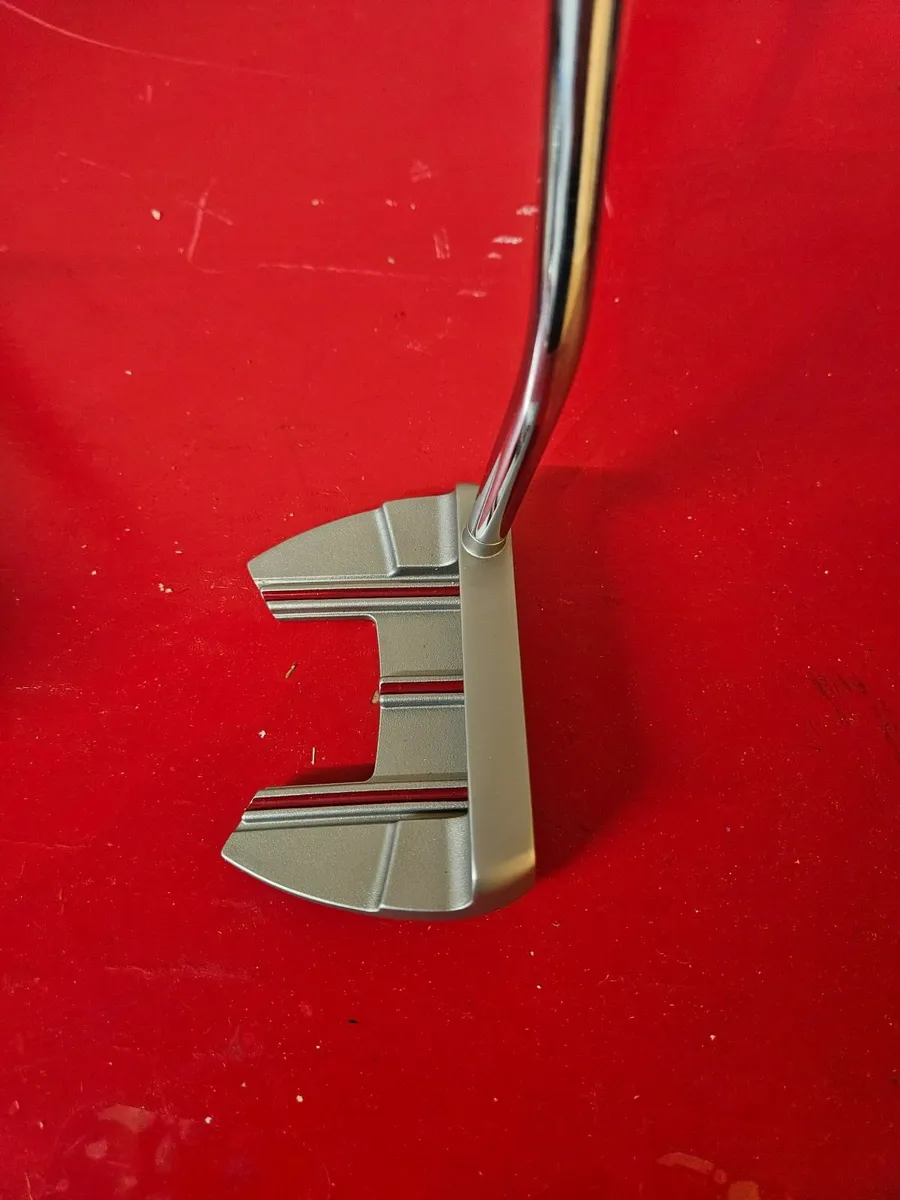 Putter - Image 1