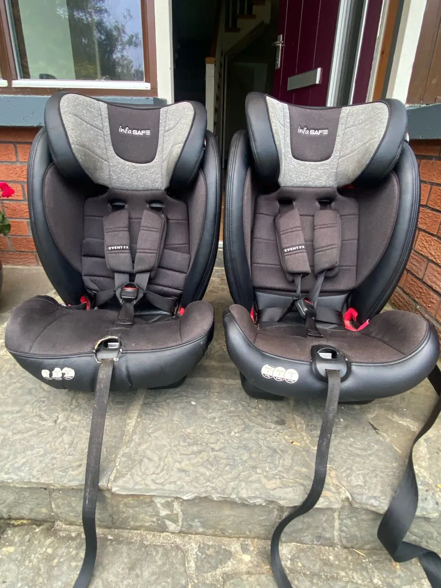 Infasafe car seats - Image 1