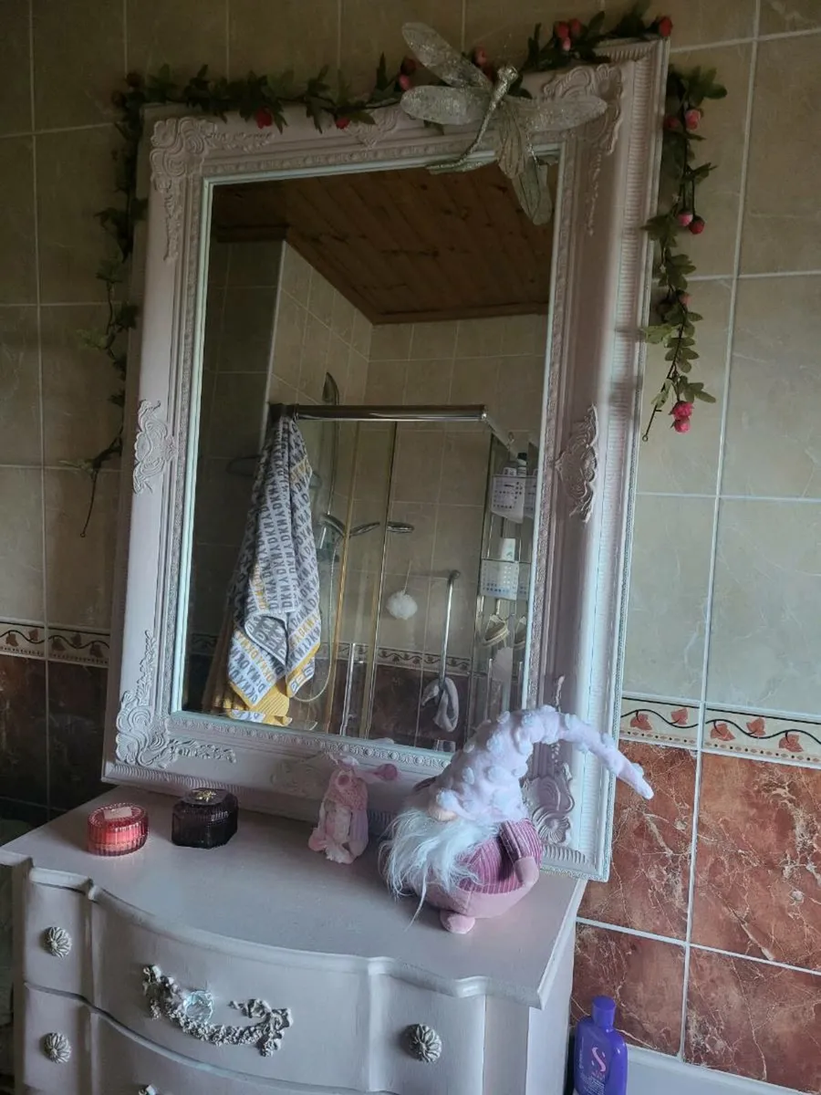 Mirror and vanity unit - Image 2