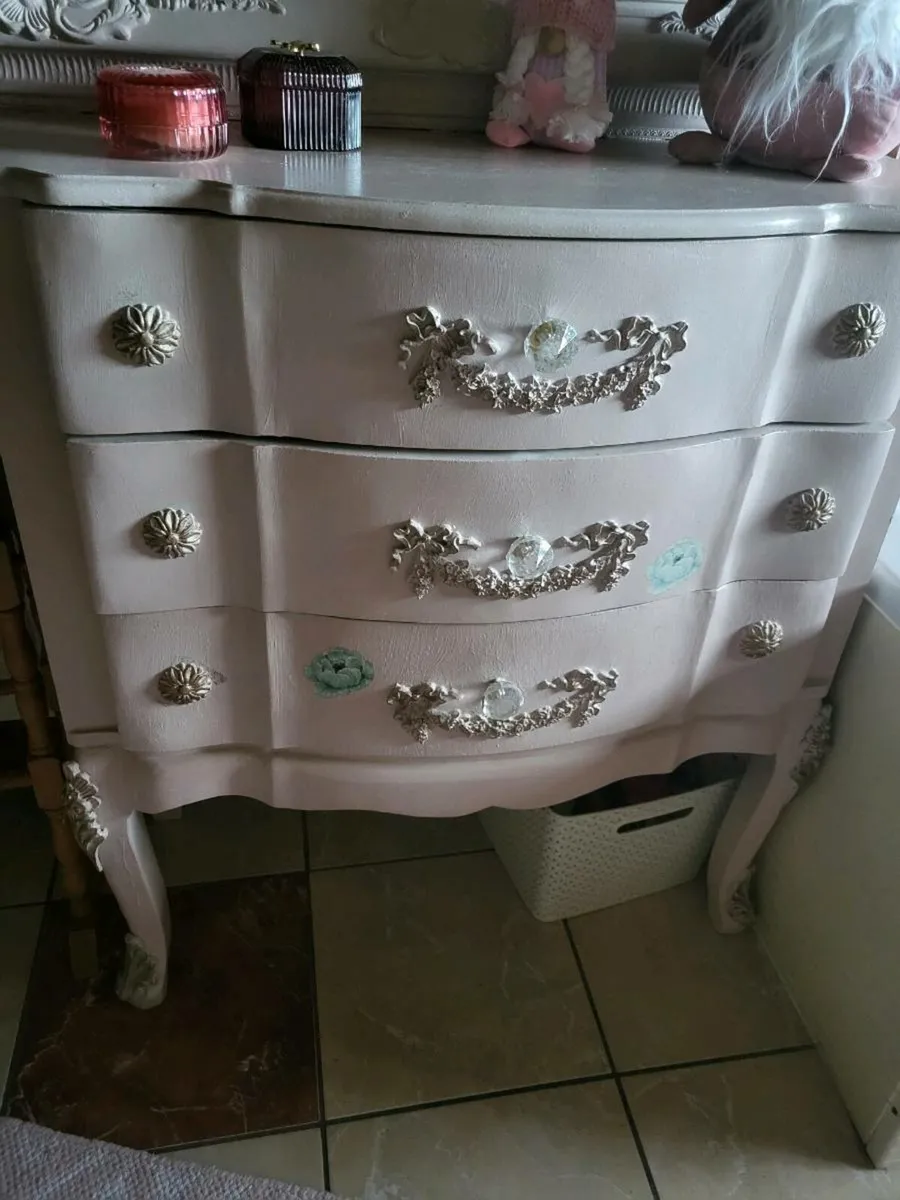Mirror and vanity unit - Image 3