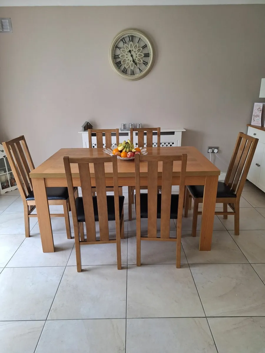 Table and Chairs - Image 1
