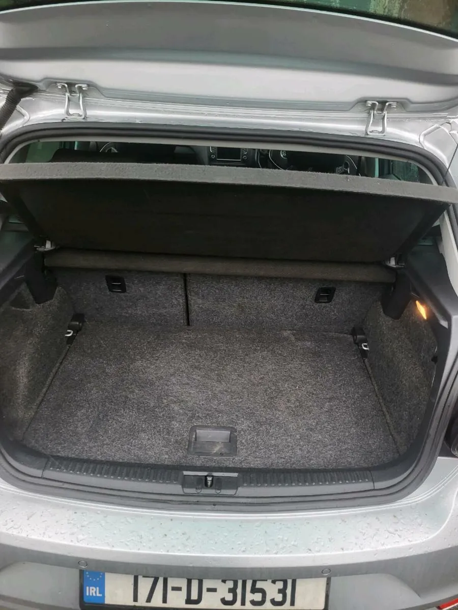 2017 vw polo 1.2 petrol automatic - Image 4