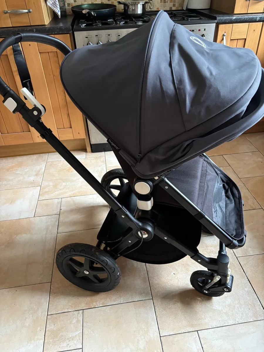 Bugaboo Cameleon 3 Pram Buggy Maxi-Cosi Carseat - Image 3