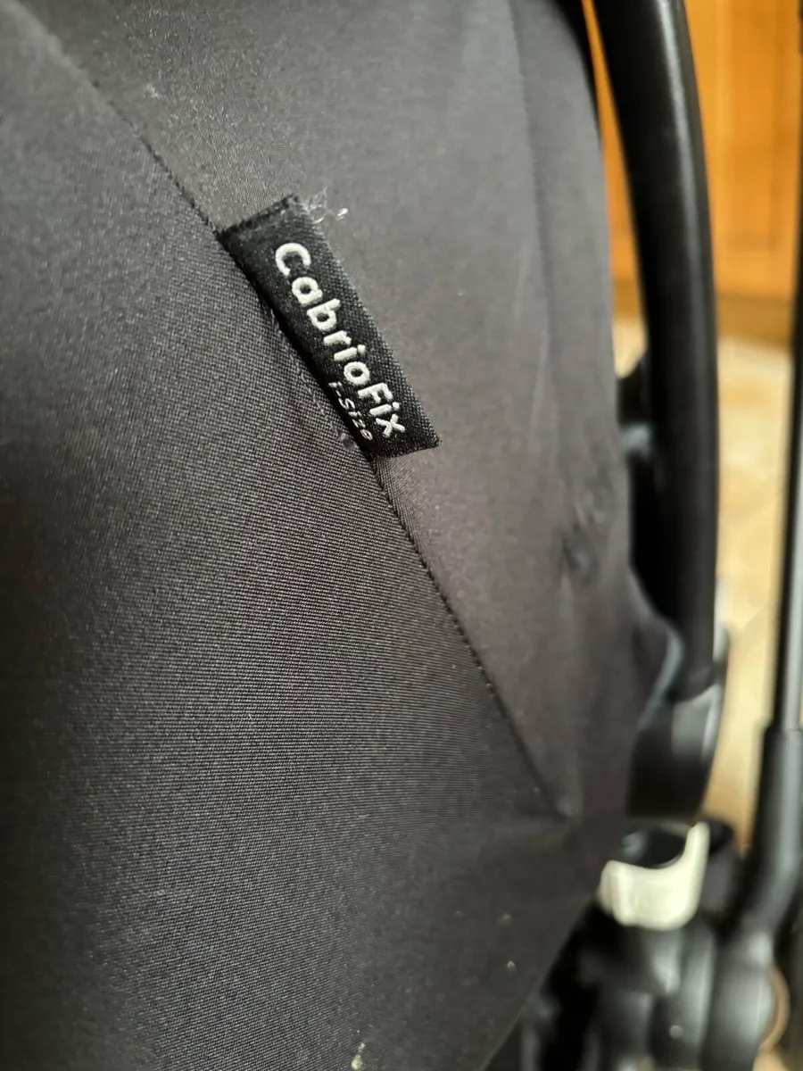 Bugaboo Cameleon 3 Pram Buggy Maxi-Cosi Carseat - Image 4