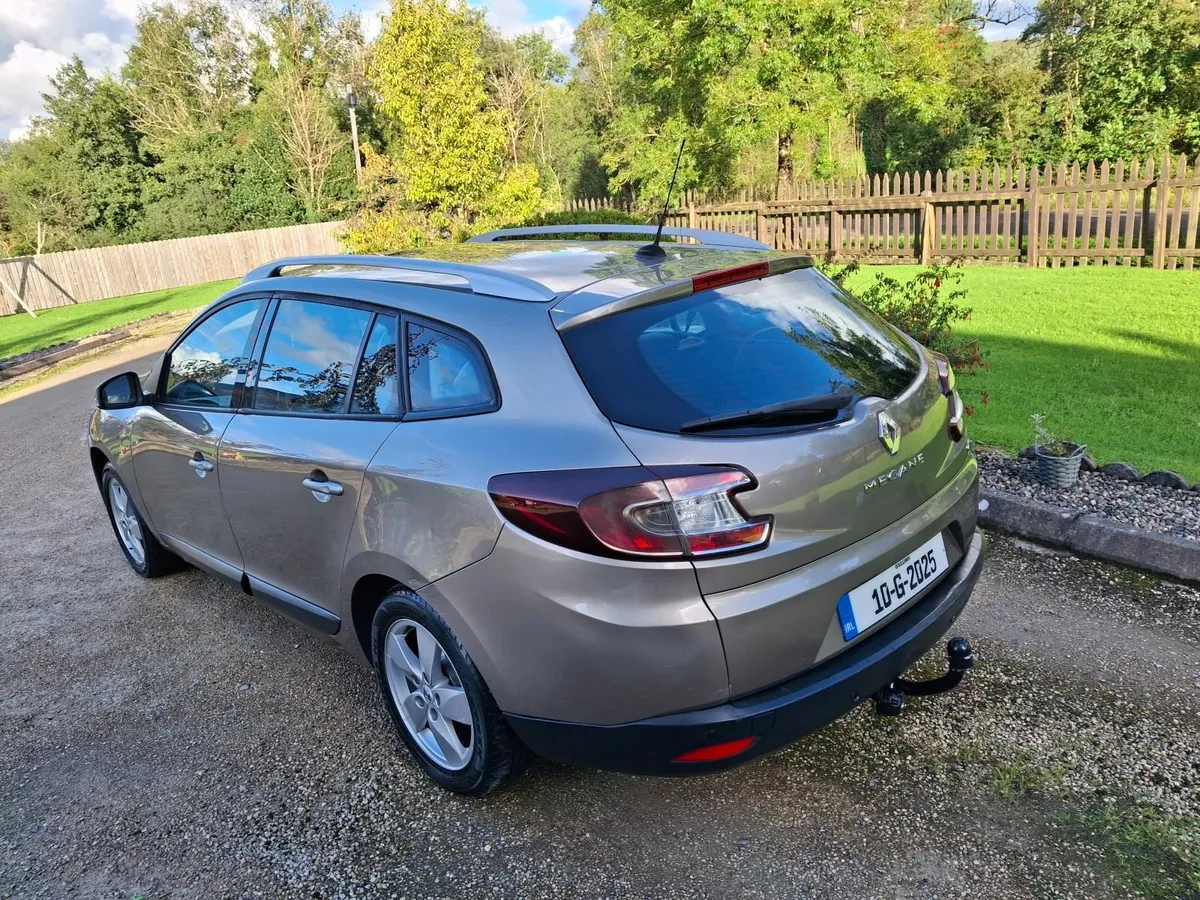 Renault Megane 2010 - Image 1