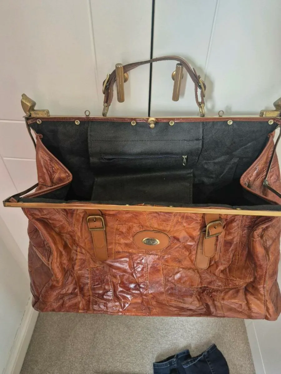 Luggage - Image 3