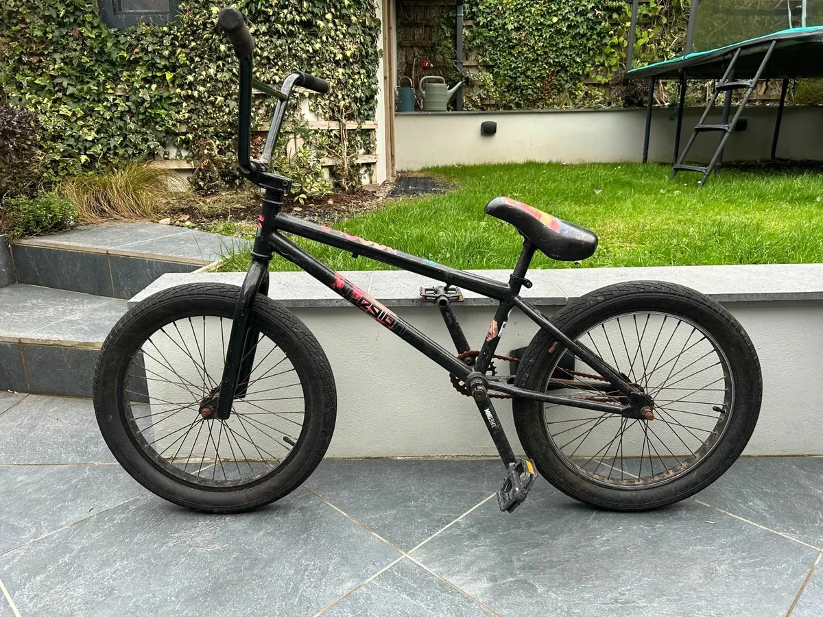 Mongoose bicycle - Image 3