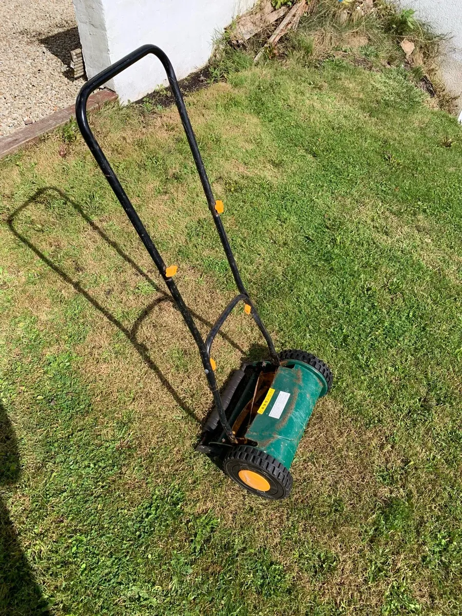Push lawnmower for free! - Image 2