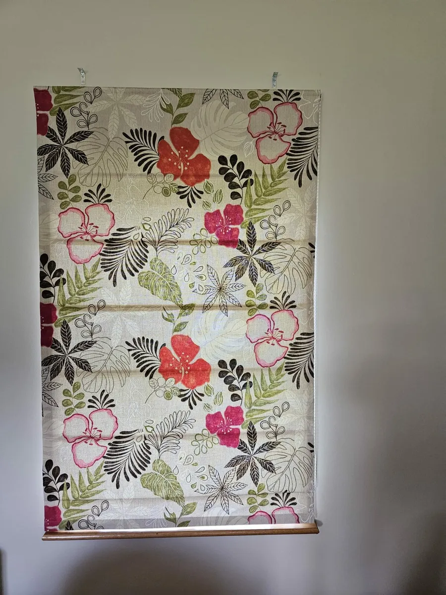 Romans Blinds - Image 1