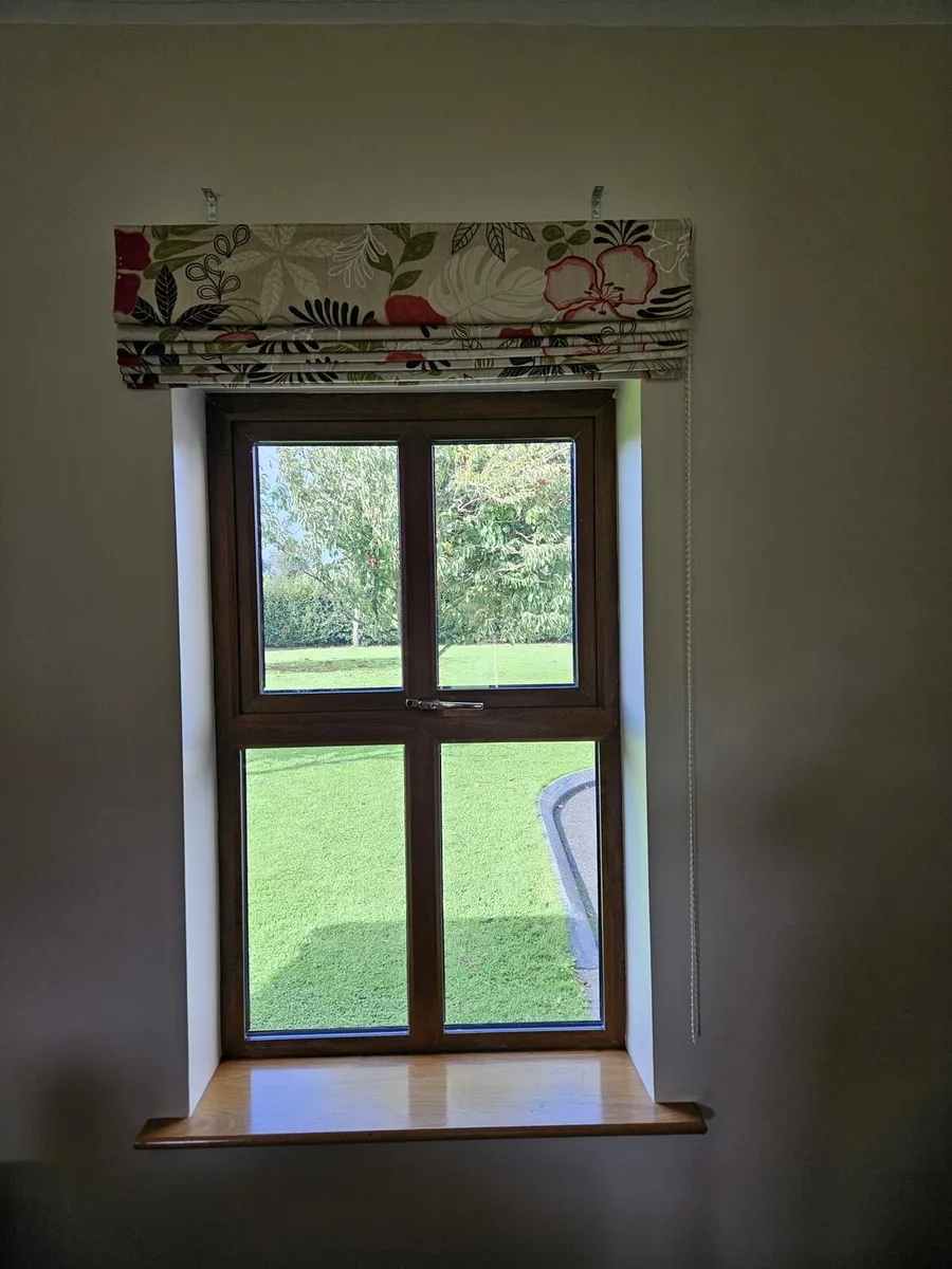 Romans Blinds - Image 2