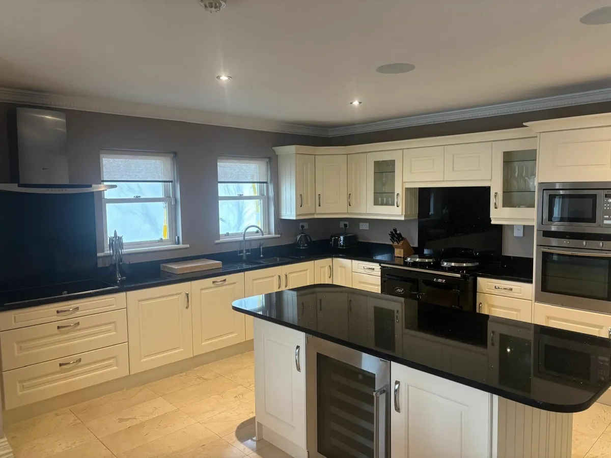 Complete Kitchen. - Image 3