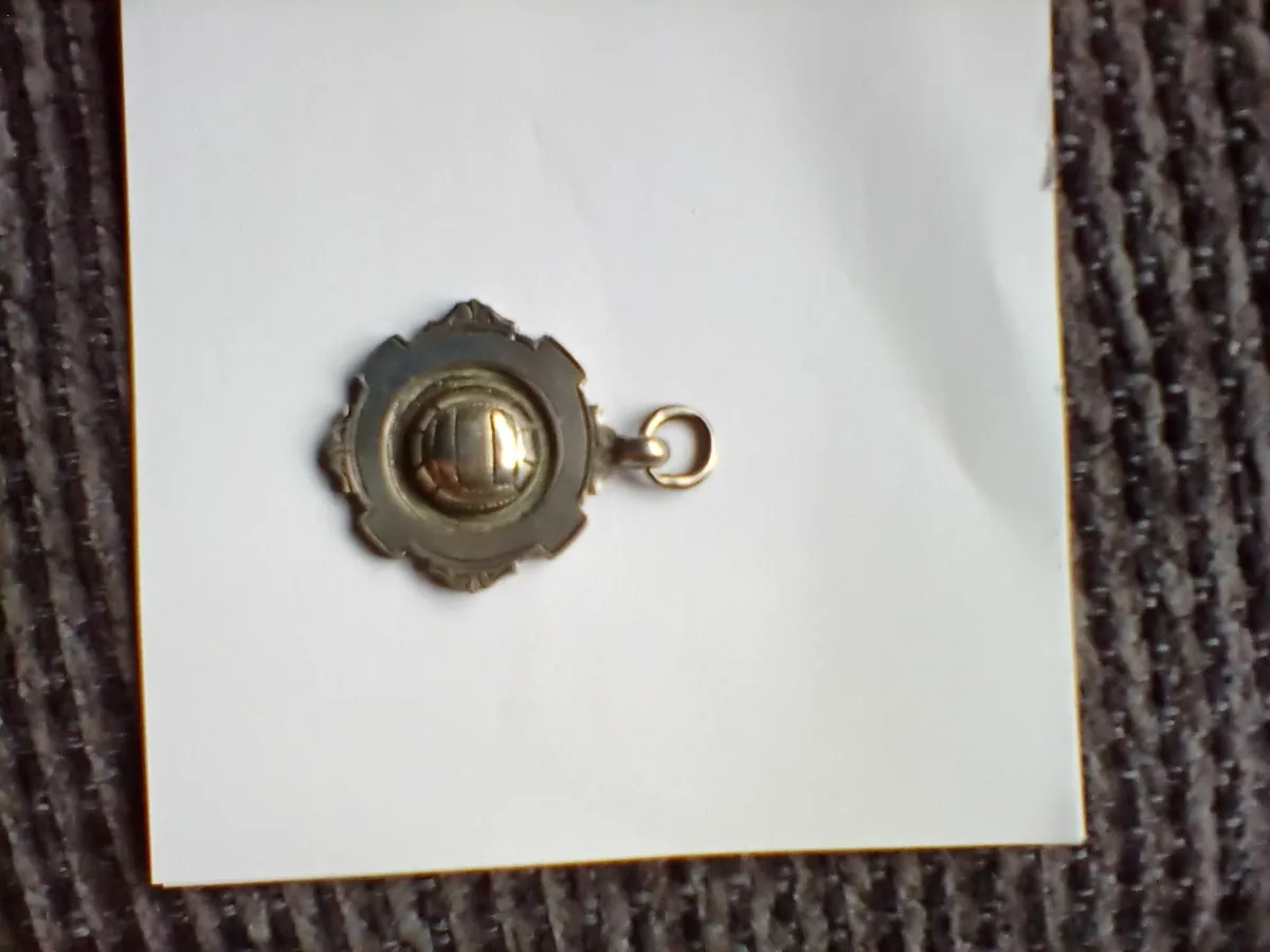 Vintage football medal silver - Image 4