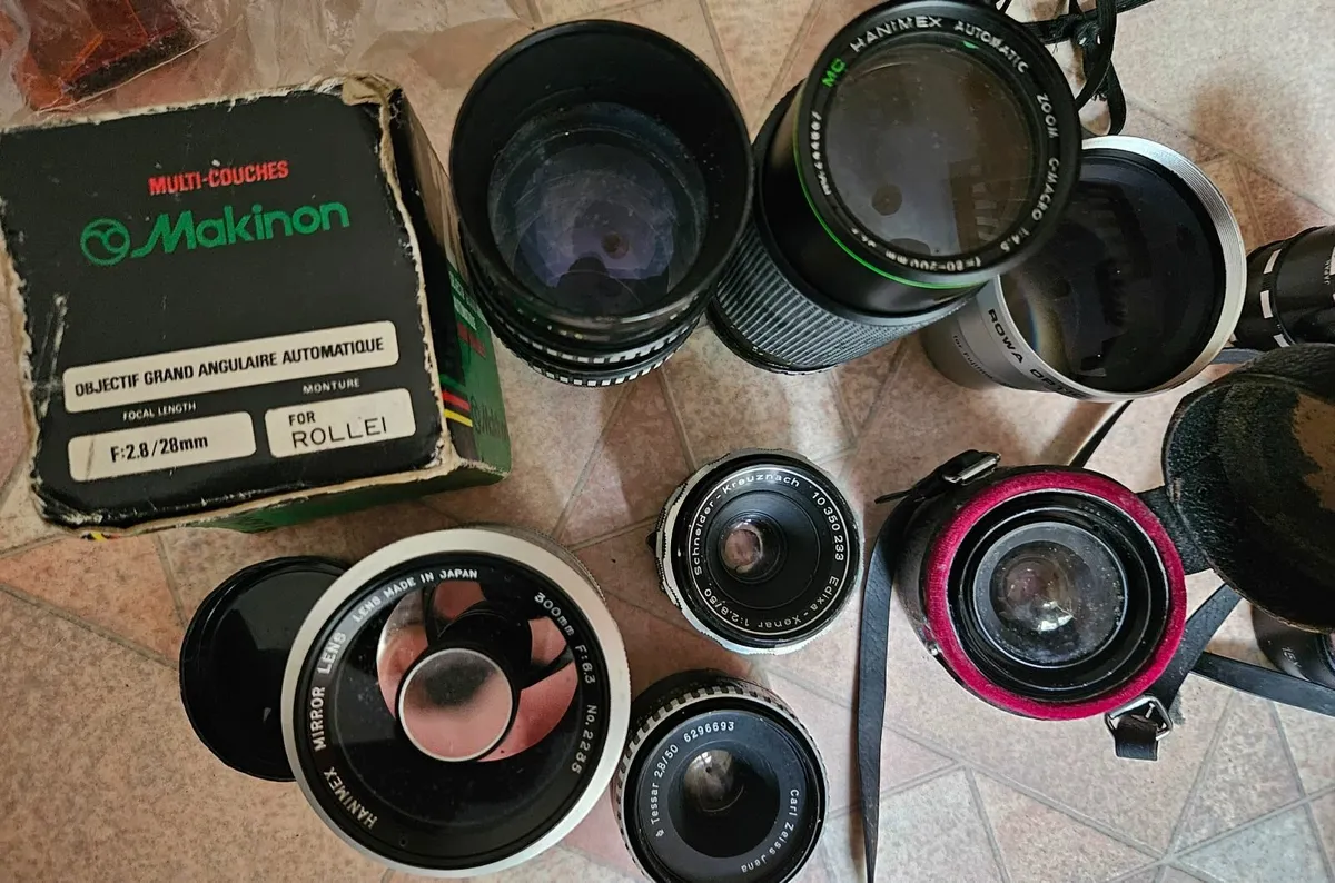 Cameras lenses lot - Image 1