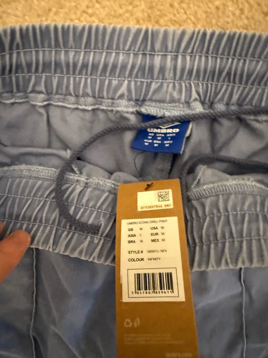 Men’s Umbro Trousers - Oasis style - Image 2