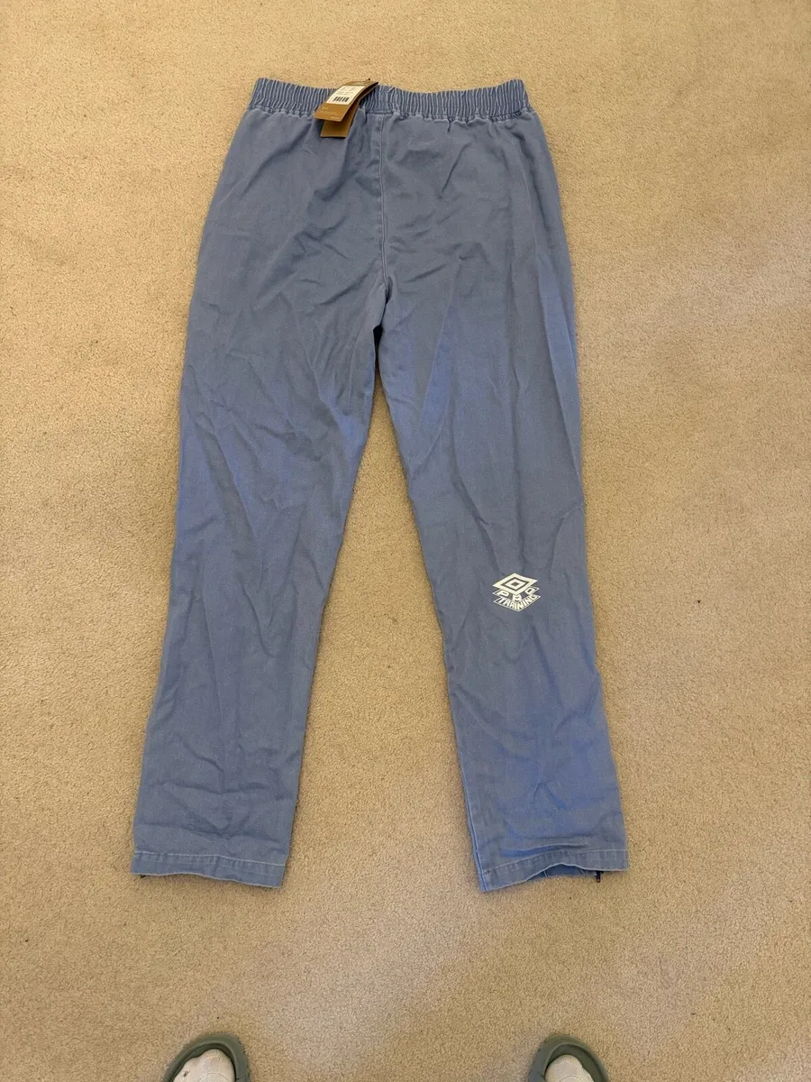 Men’s Umbro Trousers - Oasis style - Image 3