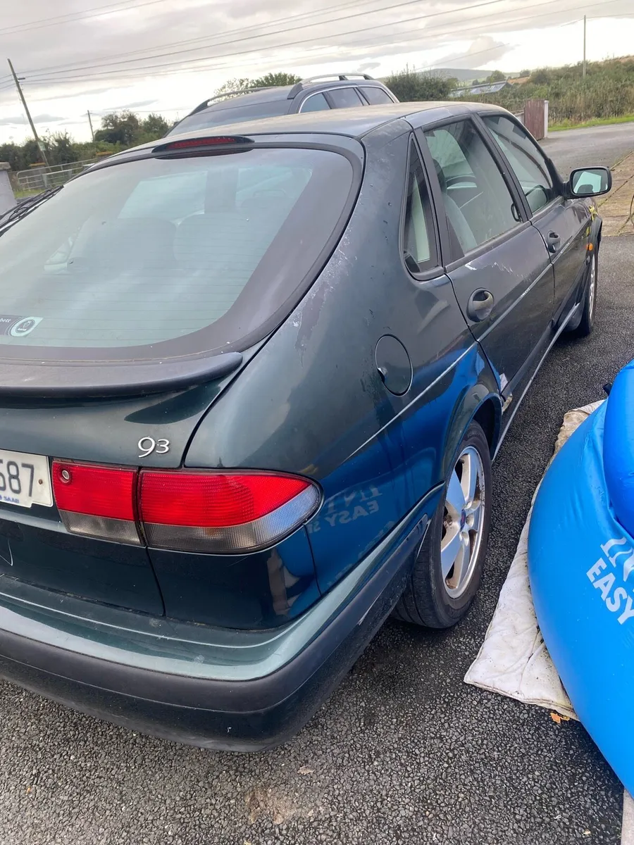 Car - Image 4