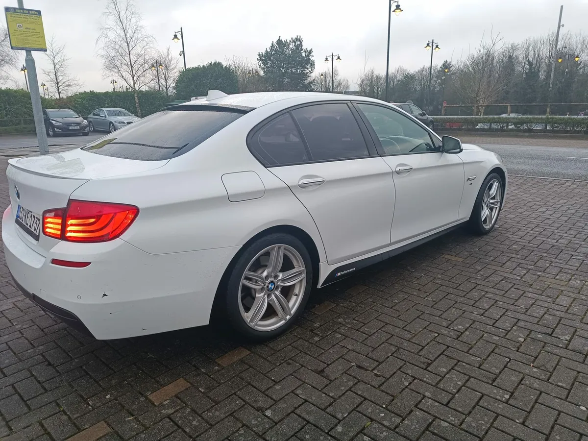 BMW f10 - Image 2