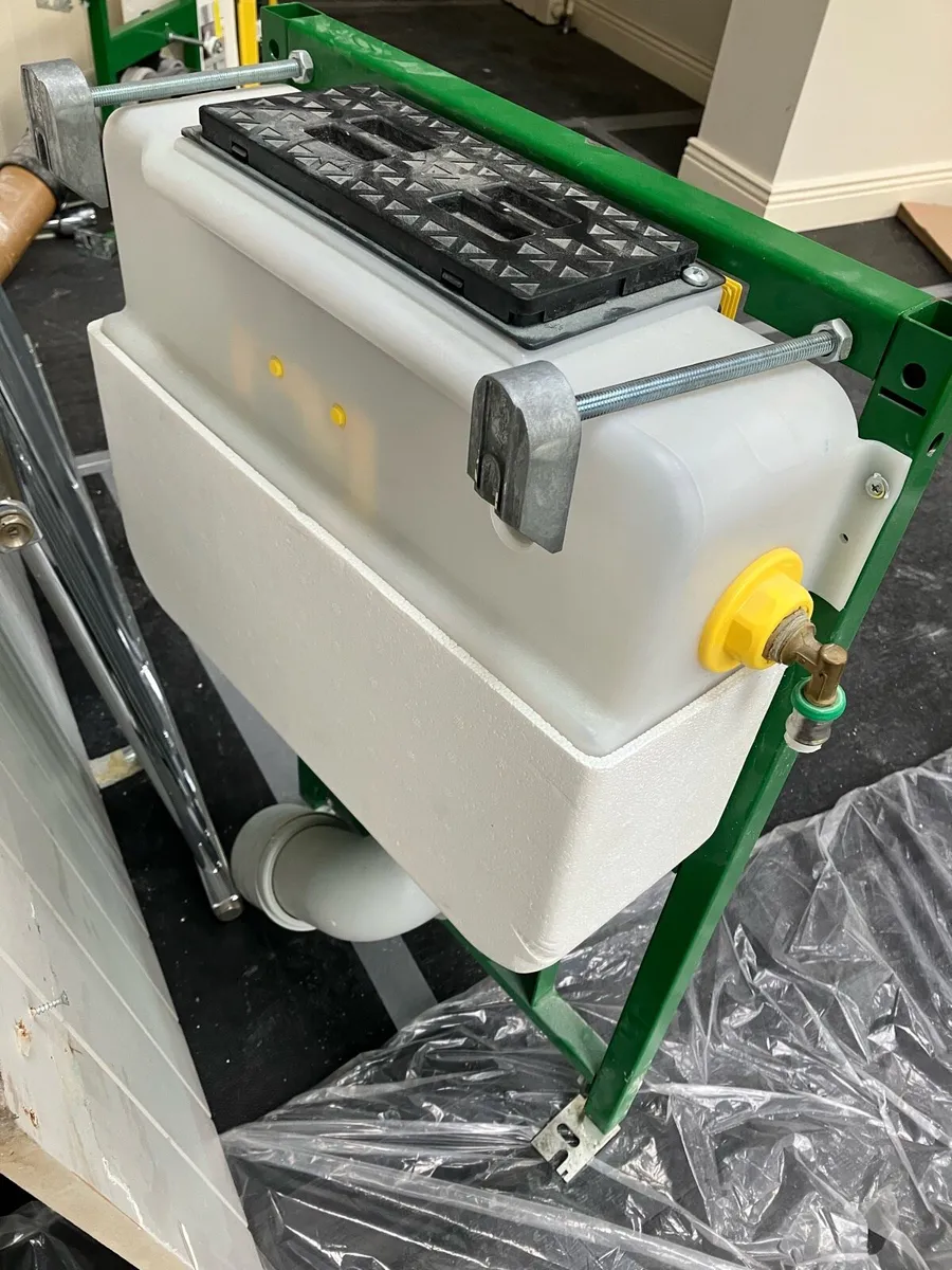 Viega Eco Plus concealed cistern - Image 2