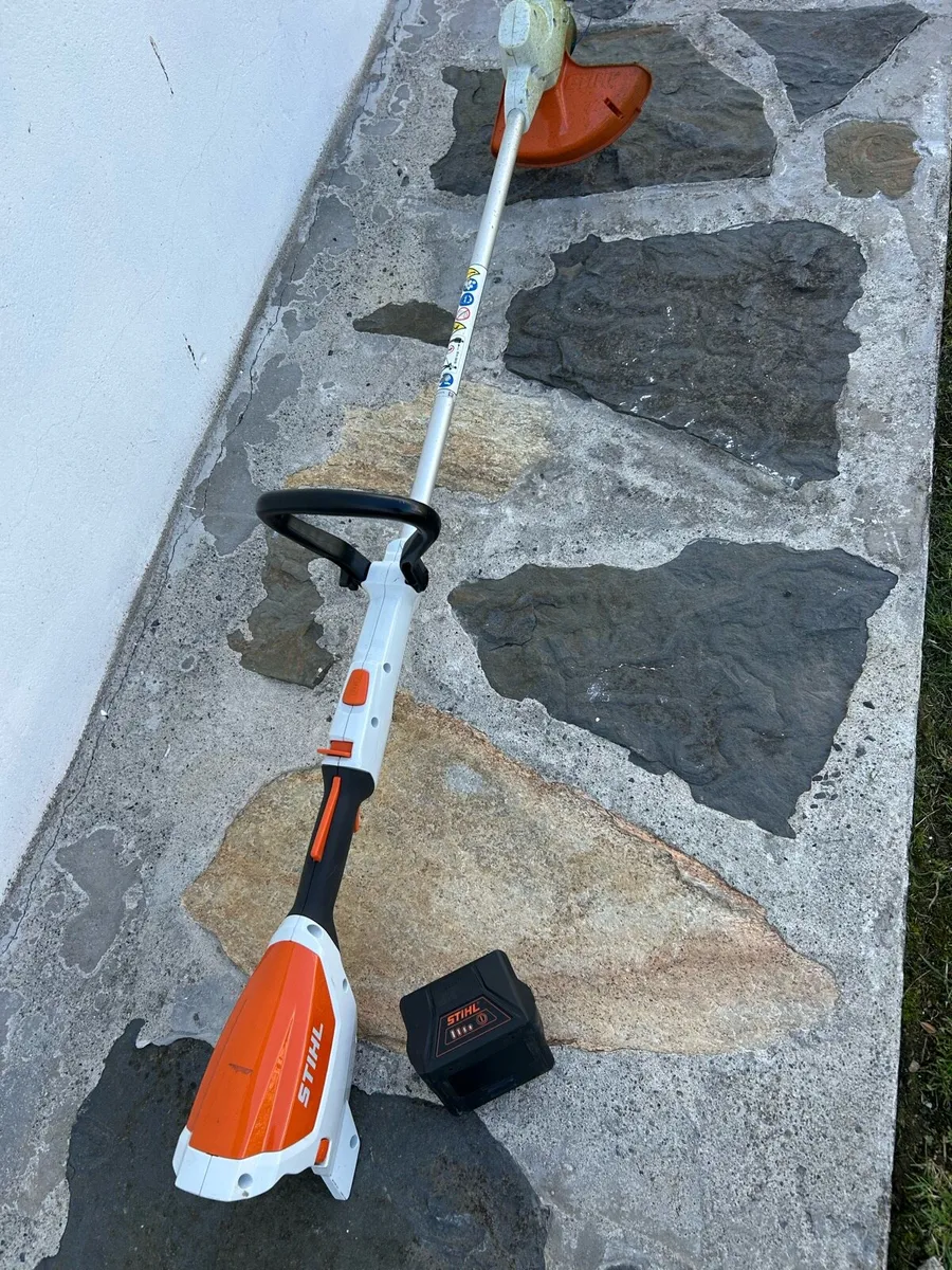 Stihl FSA57 Strimmer - Image 1