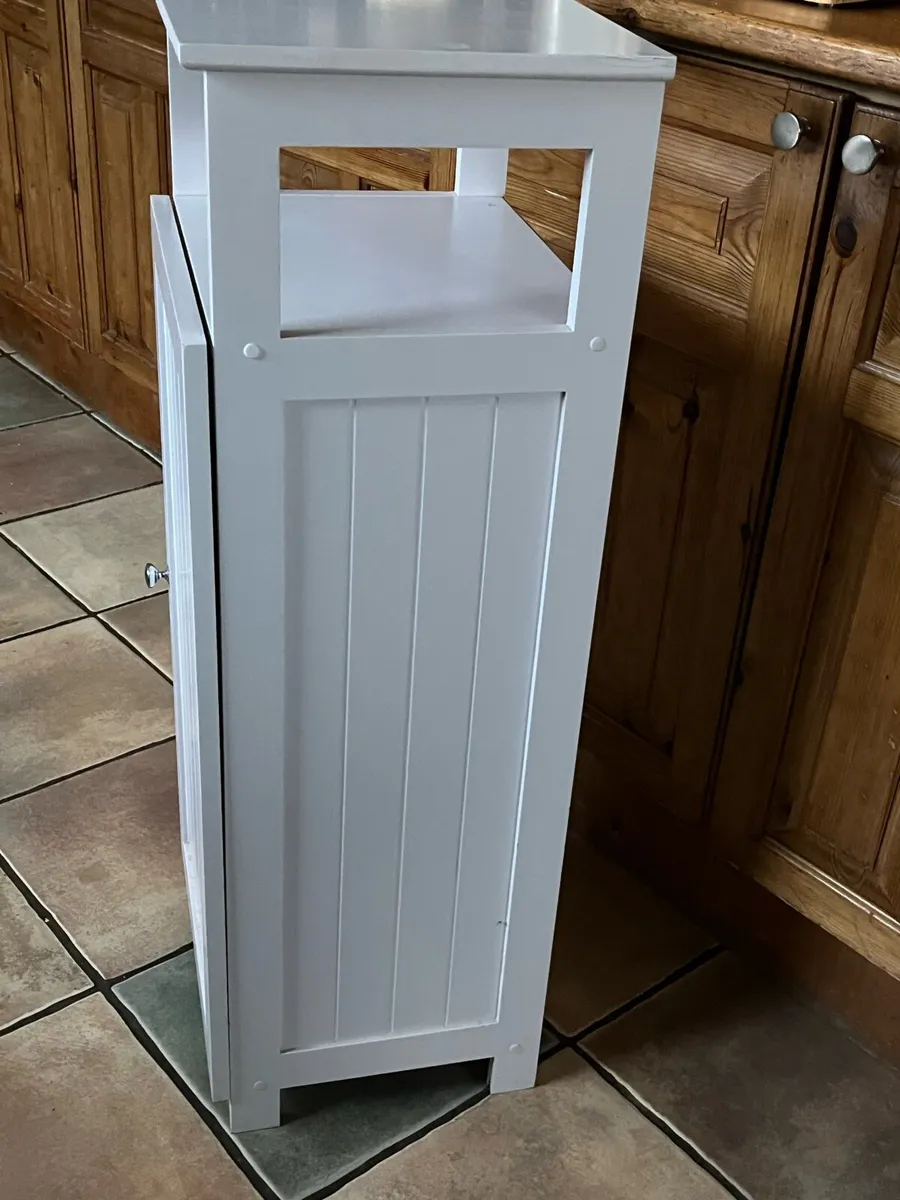 Bathroom cabinet - Image 3