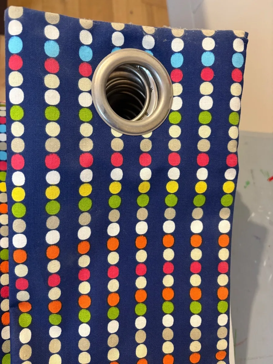 Curtains - Image 2