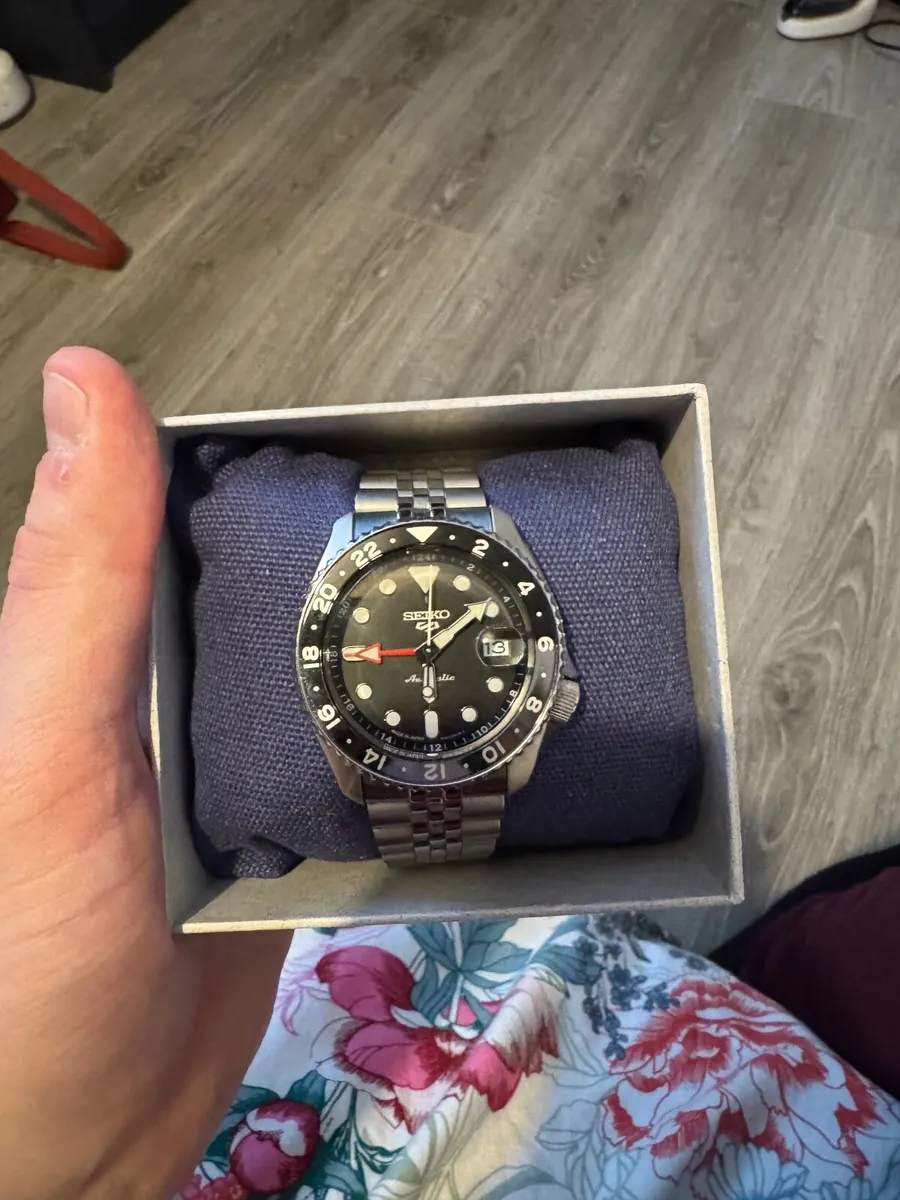 Seiko 5 GMT - Image 2