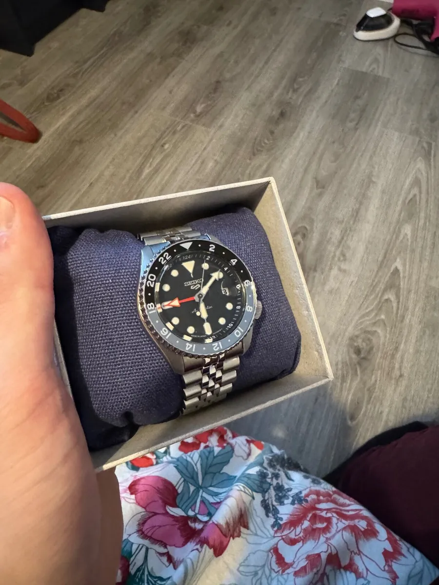 Seiko 5 GMT - Image 4